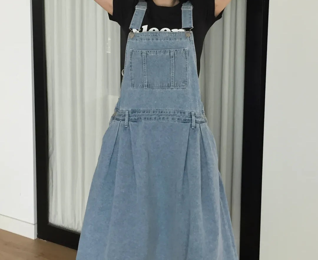 Lovemoment Pleated Denim Overall Midi Skirt