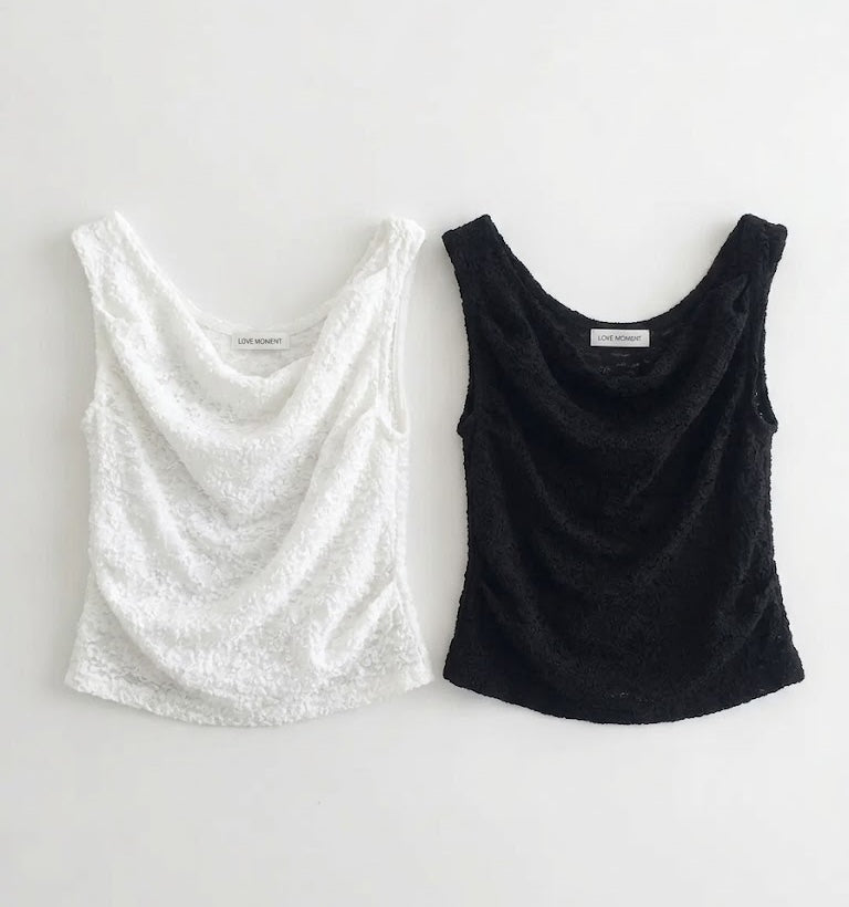 Lovemoment Lace Twisted One-Shoulder Crop Top
