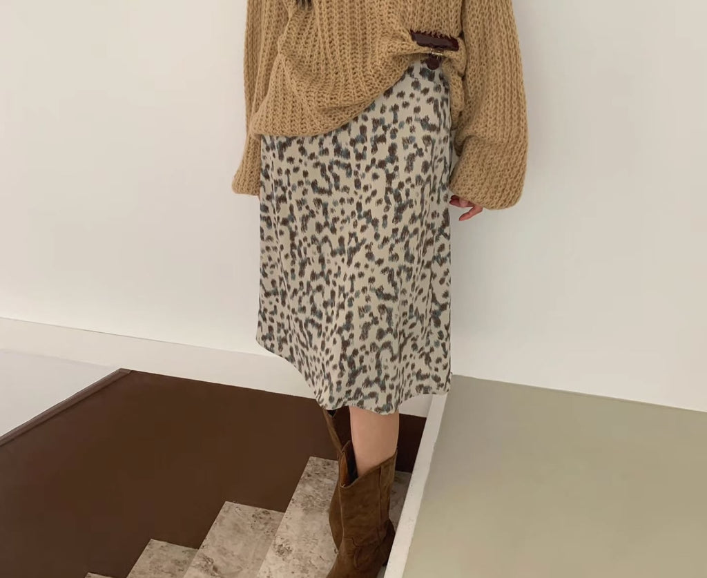 Leopard Print Midi Skirt