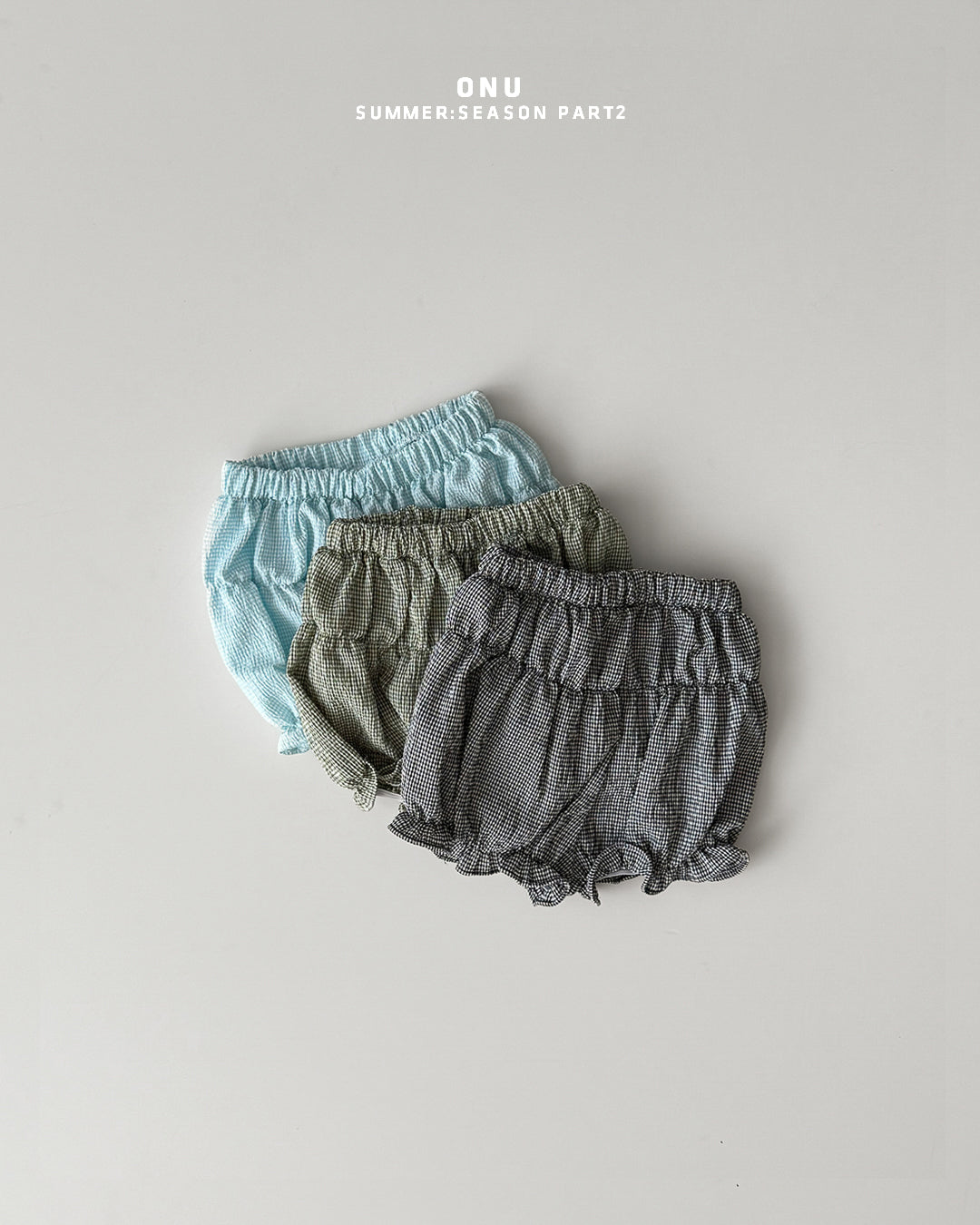 Onu Gingham Water Bloomer Shorts & Beach Ball Cap Set