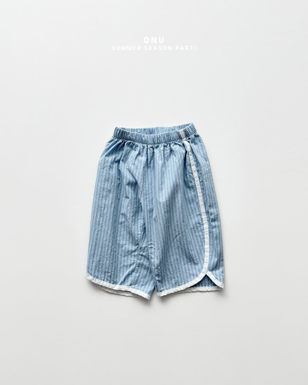 Onu Back U-Neck Tee & Stripe Wide Pants Set