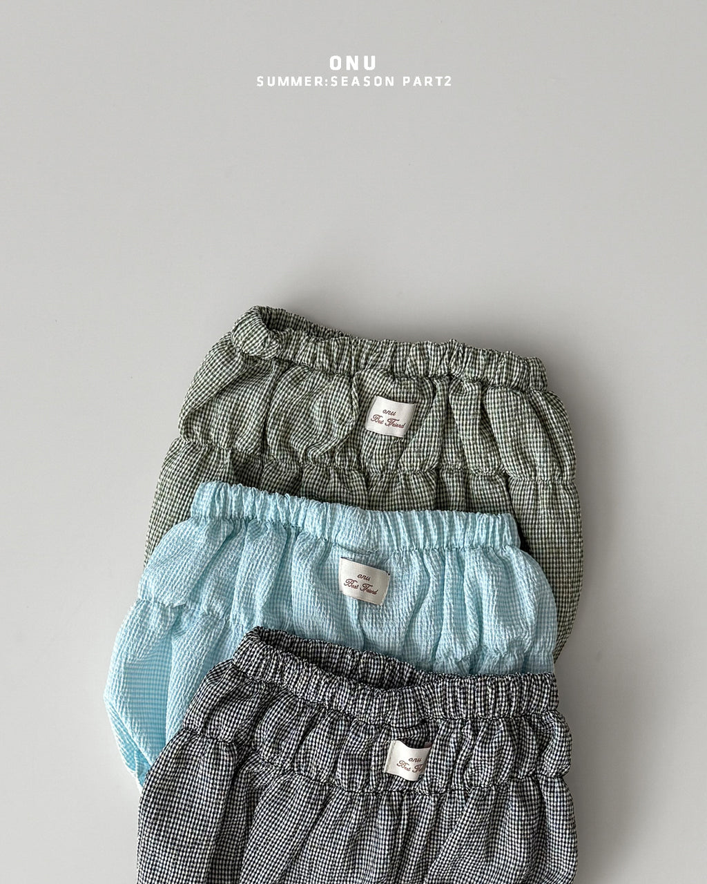 Onu Gingham Water Bloomer Shorts & Beach Ball Cap Set