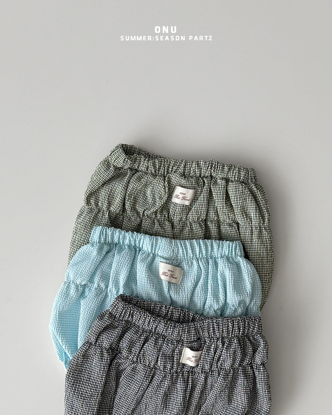 Onu Gingham Water Bloomer Shorts & Beach Ball Cap Set