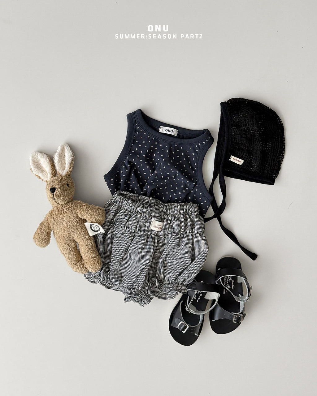 Onu Gingham Water Bloomer Shorts & Beach Ball Cap Set