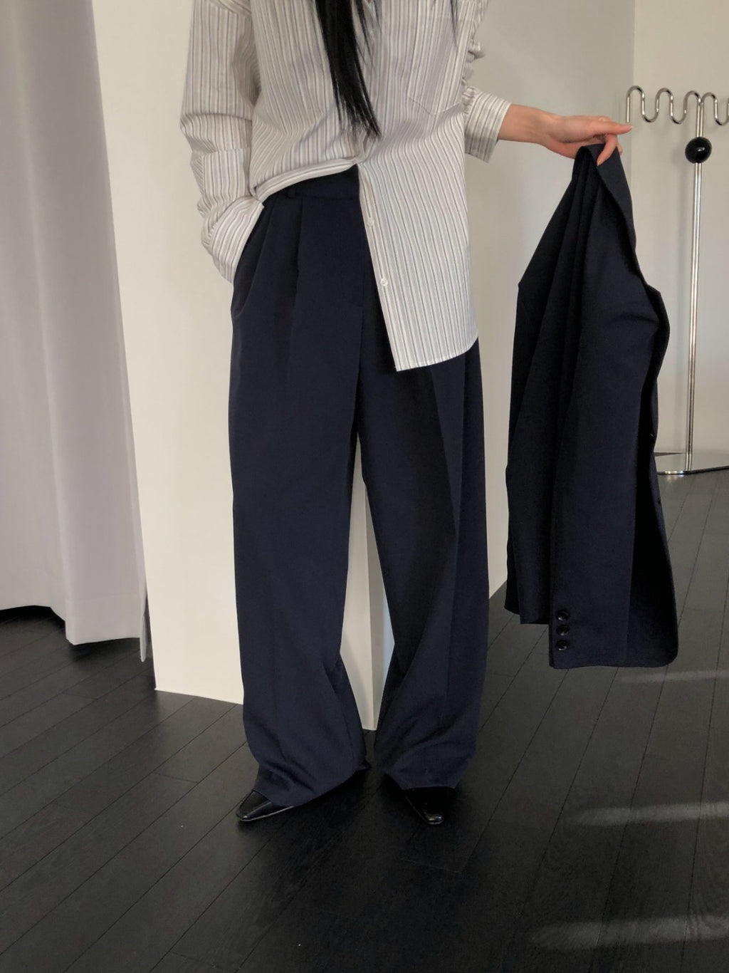 Pantaloni ampi a pieghe