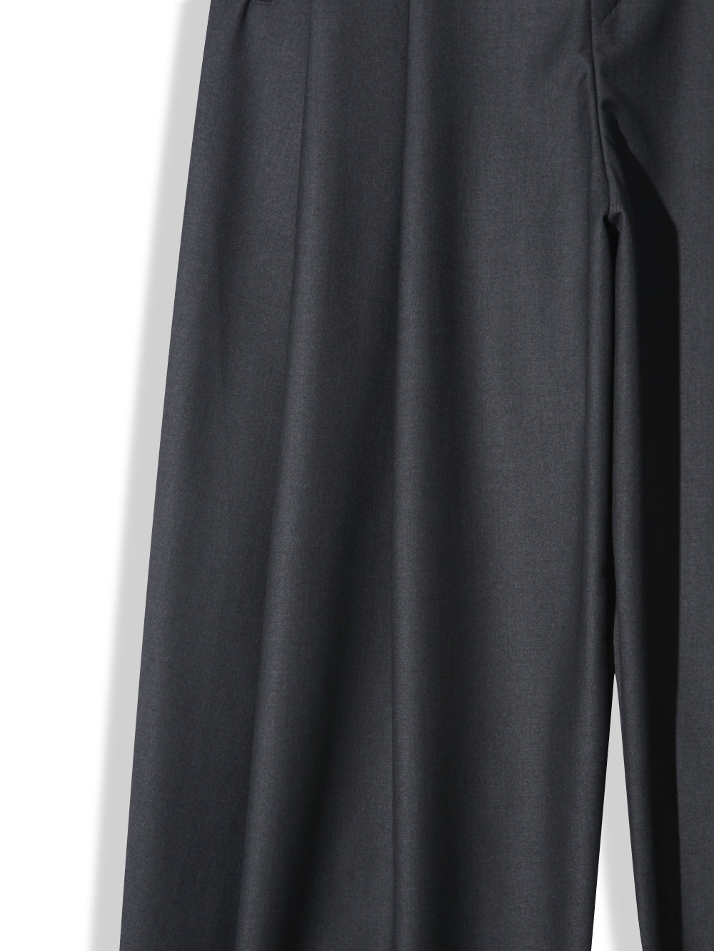 Act double pleat wide leg slacks in Charcoal, front waistband and double pleat close-up