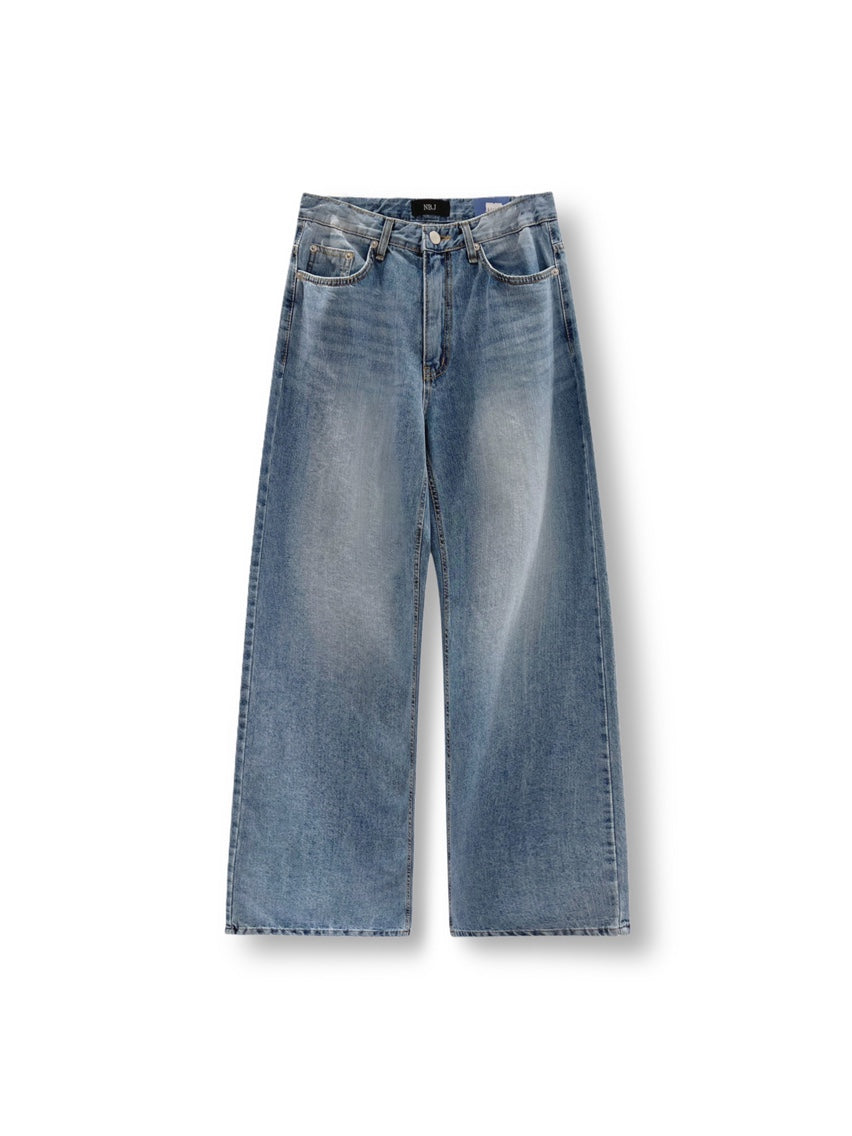 Nb.j vintage wash wide leg jeans in Light Blue, back view flat lay with leather patch label
