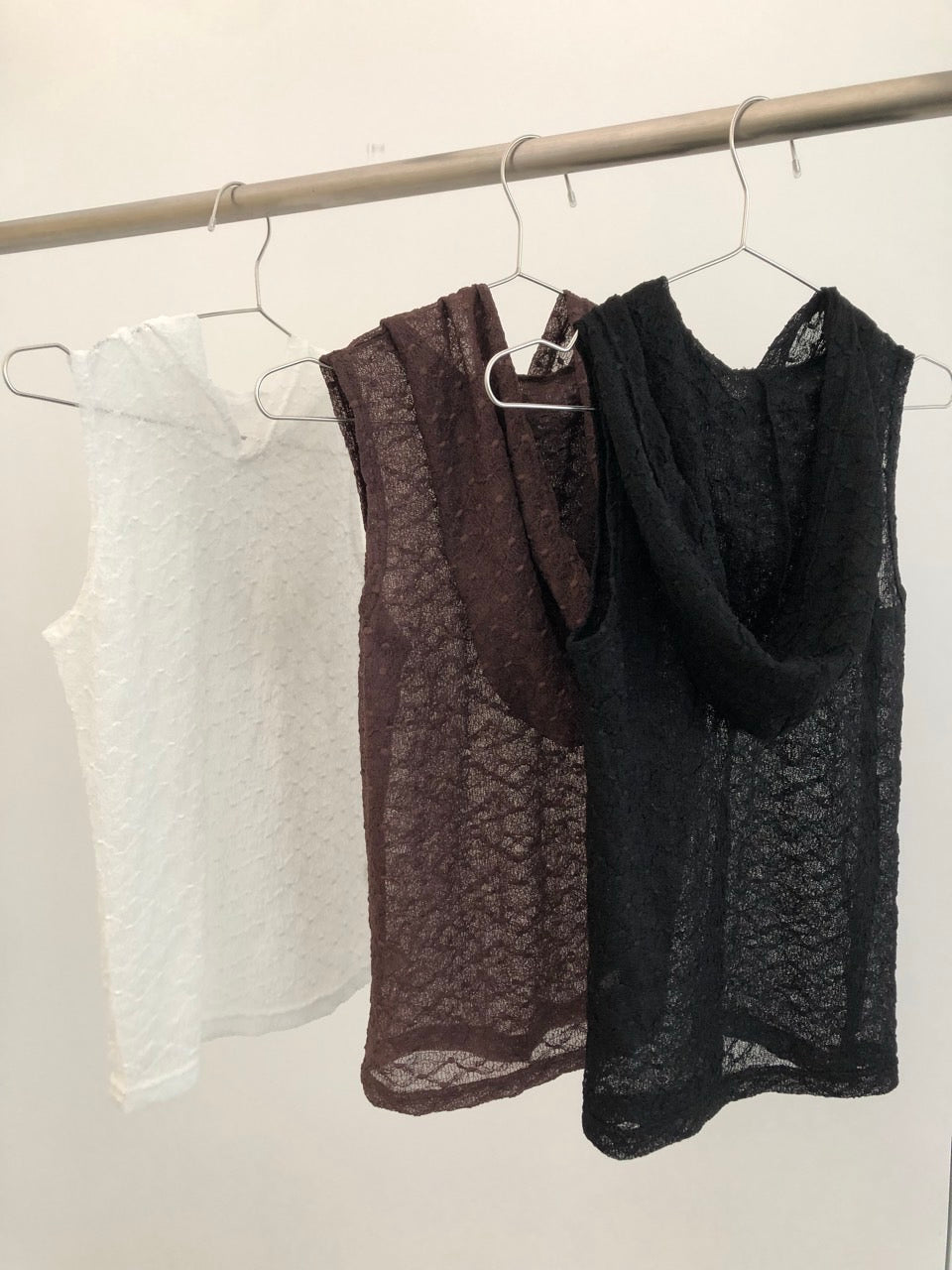 (2Pack) Vivid Lace Hooded Tank Top