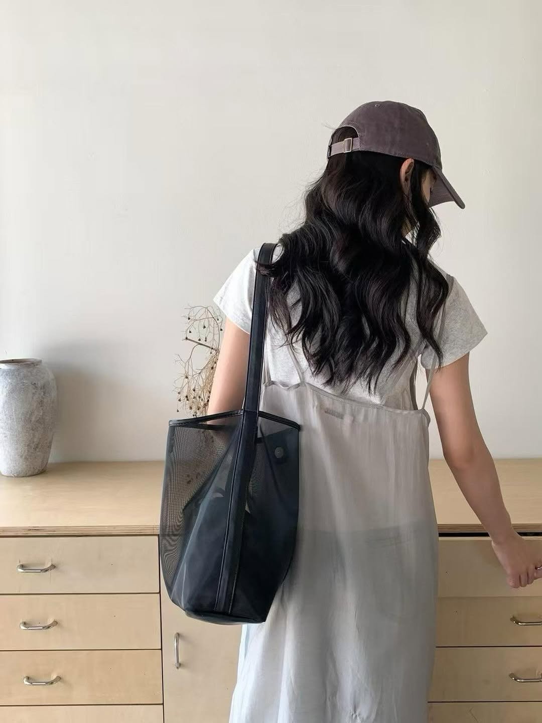 Melo Mesh Shoulder Bag with Pouch