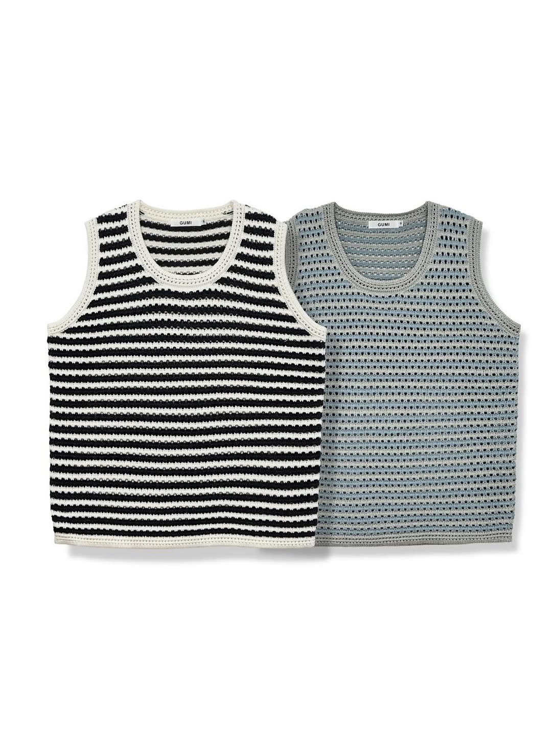 Gilet svasato a righe in maglia traforata