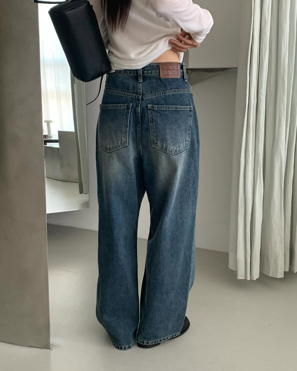#178 Jeans a Taglio Dritto — Blu Scuro