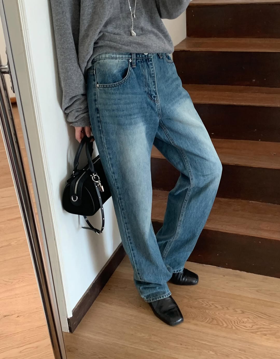 #219 Jeans dalla vestibilità dritta — Lavaggio medio