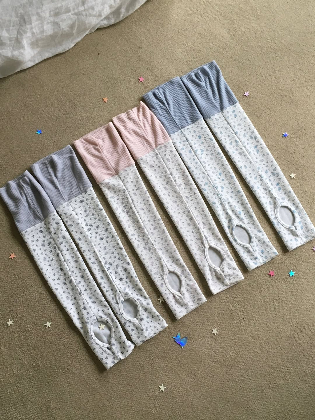 Excuse Floral Print Leg Warmers with Thumb Hole