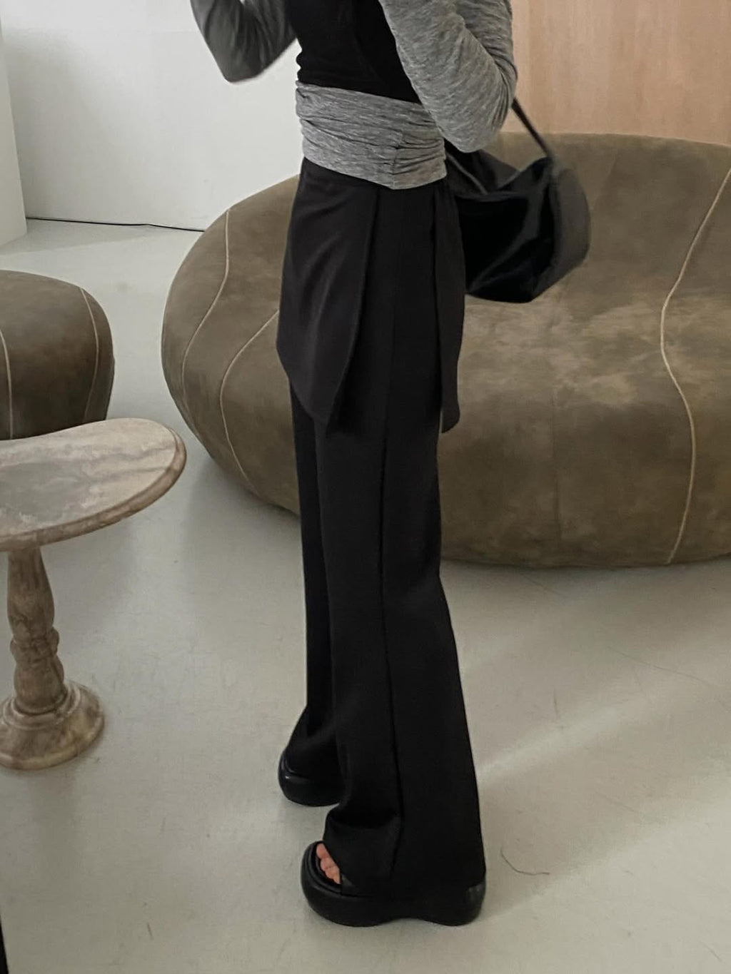 Pantaloni a zampa a strati con gonna