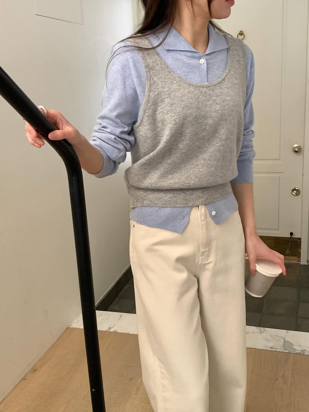 RingOfNoi Cashmere Wool Cropped Knit Vest