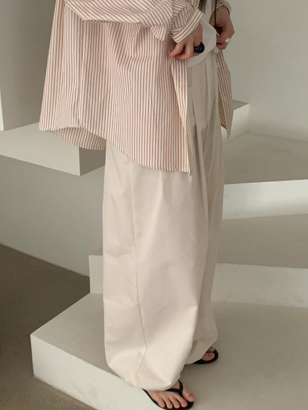 N&D Double Pleat High-Waist Wide Trousers