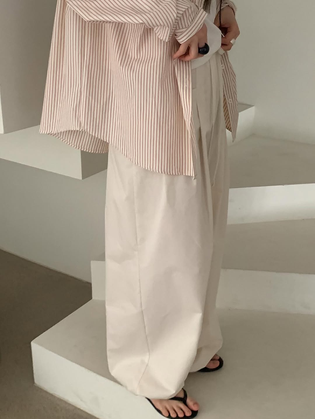 N&D Double Pleat High-Waist Wide Trousers