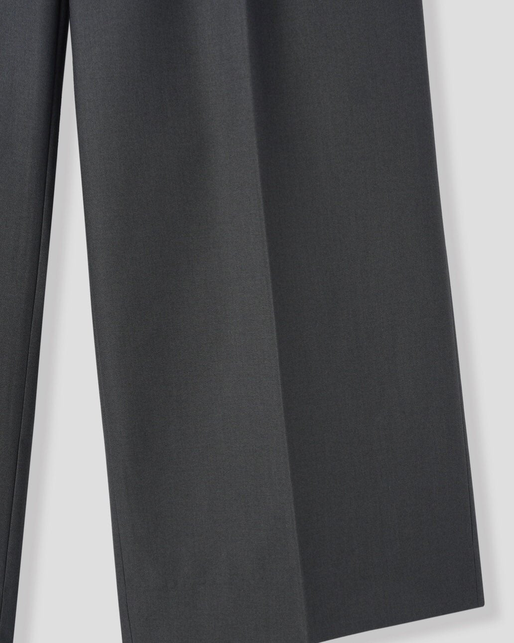 Corkage oversized one-tuck wide leg slacks in Black, product flat lay front view full length on white surface