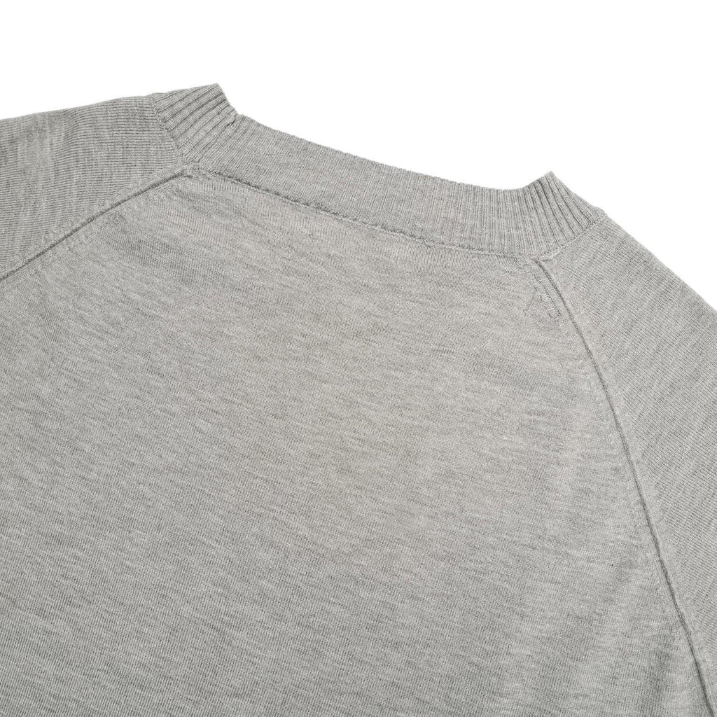 Raglan Sleeve Crew Neck Knit Tee — hem detail