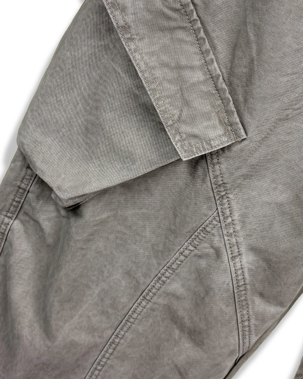 Pantaloni Cargo Curvi Tinto in Capo