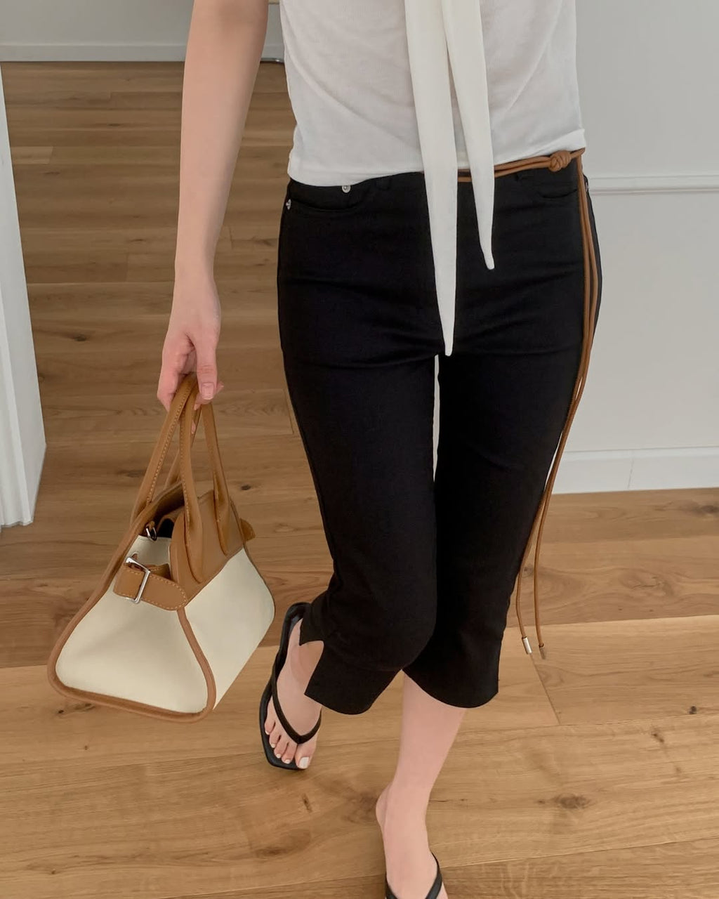 Hing9 Cropped Capri Pants