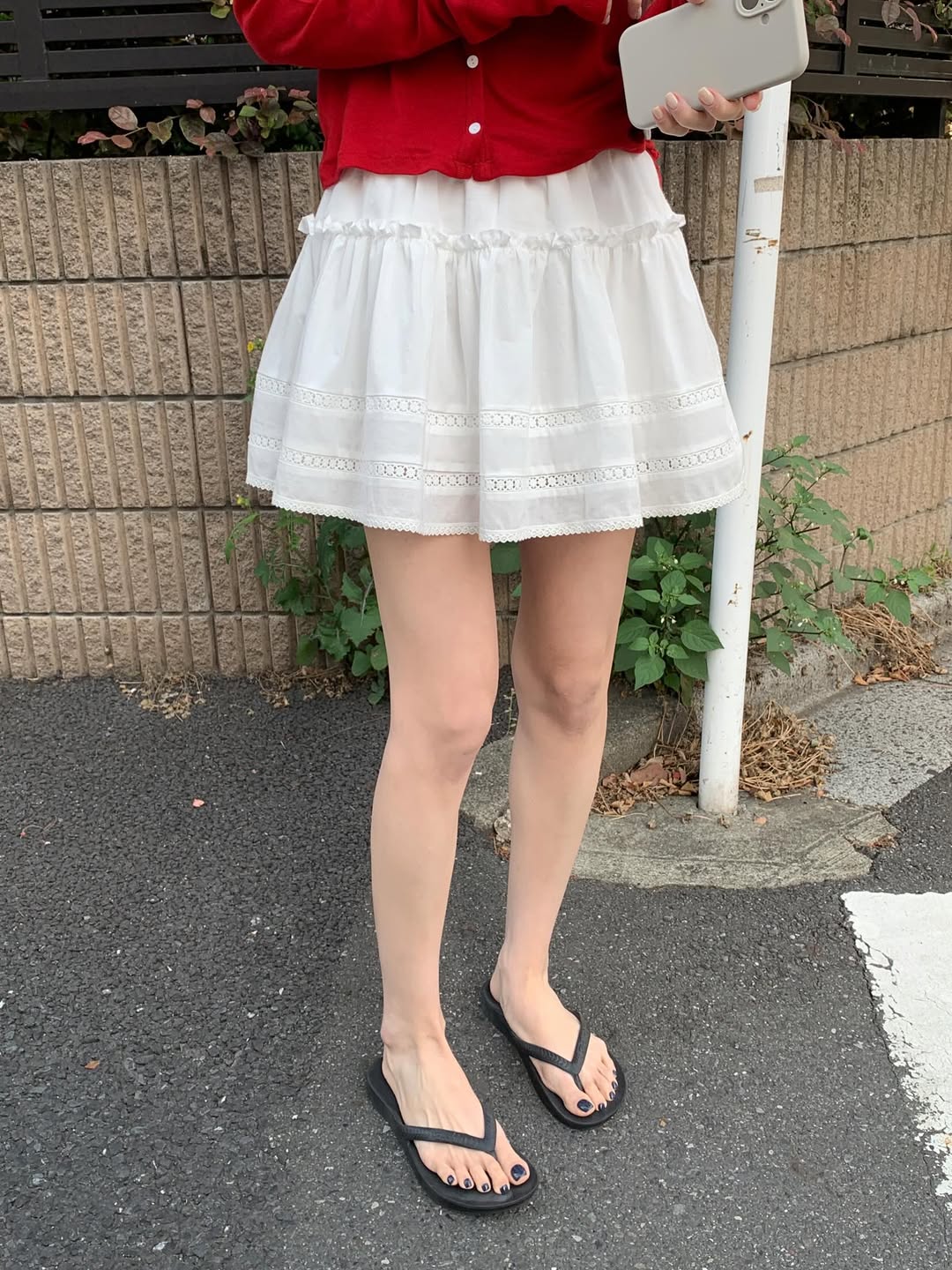 Mellounge Double Shirring Mini Skirt with Lace Trim — Built-in Shorts Lining