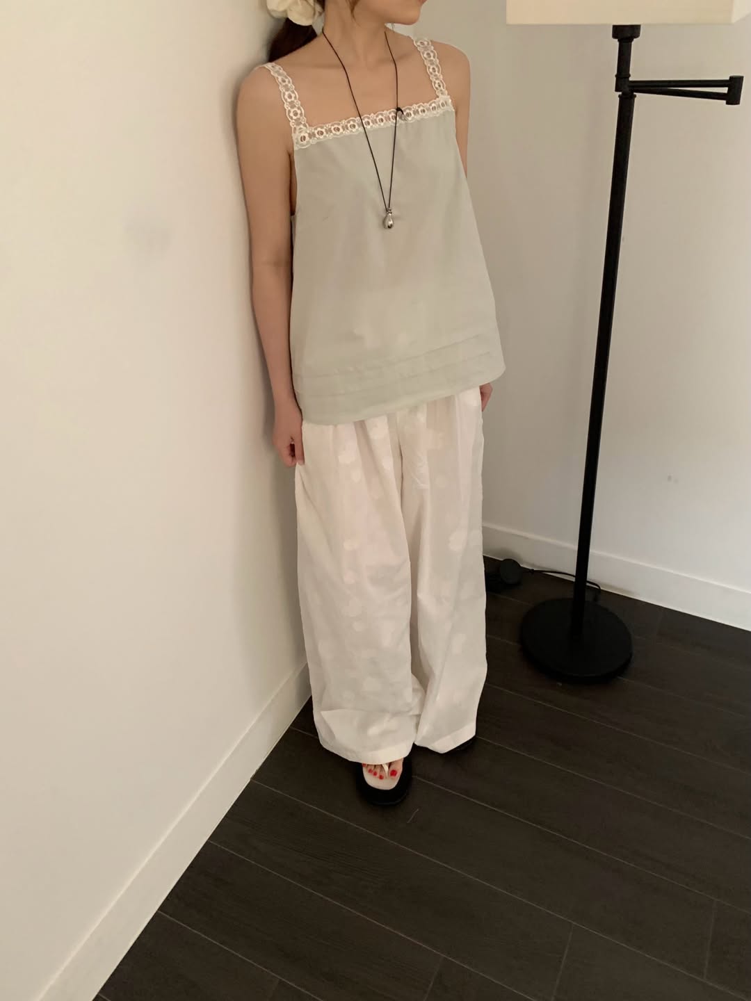 Avid Lace Strap Square Neck Sleeveless Top