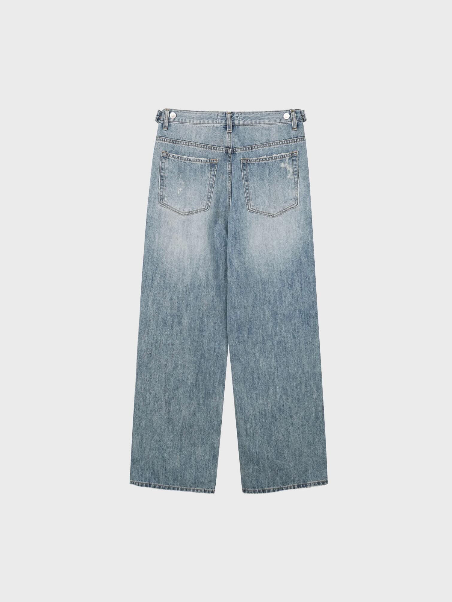 Reber wide leg ripped jeans in light wash, waistband and front pocket detail