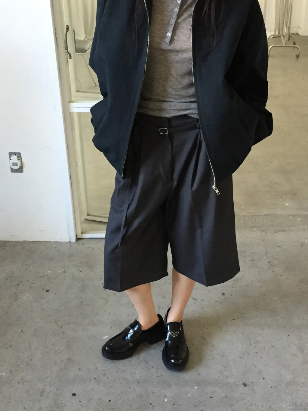 High Waist Pleated Wide Bermuda Pants