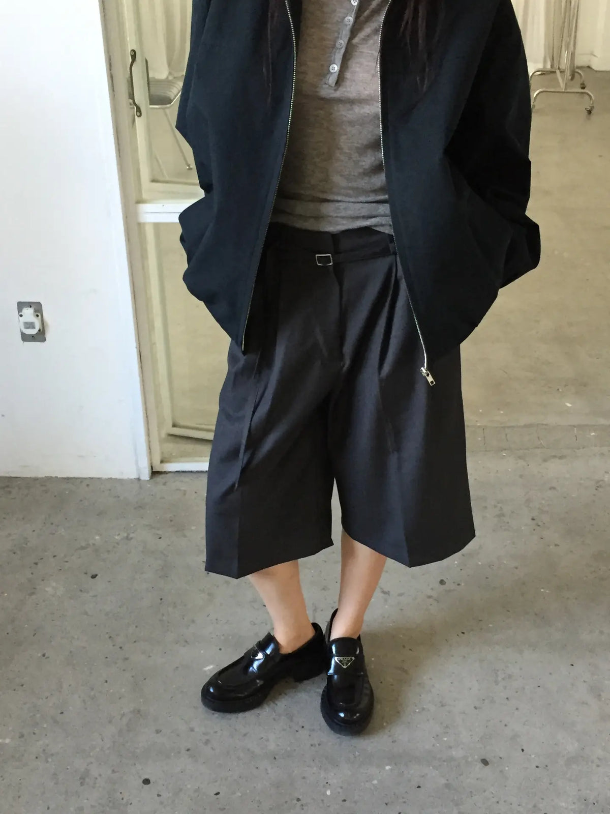 High Waist Pleated Wide Bermuda Pants