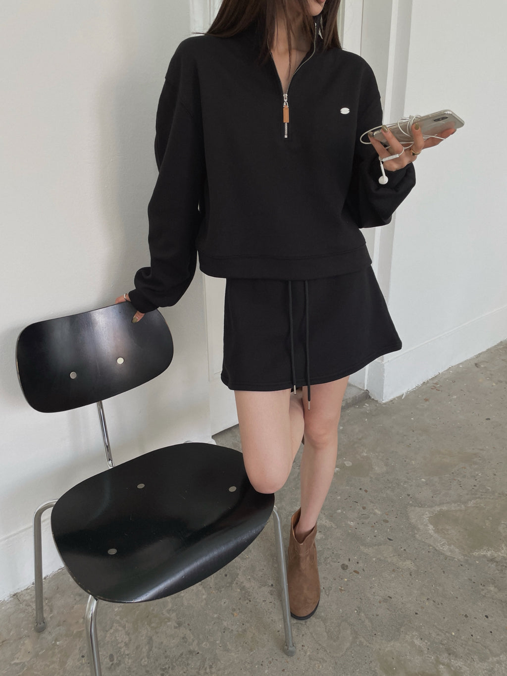 Cropped Stand Collar Half Zip Sweatshirt