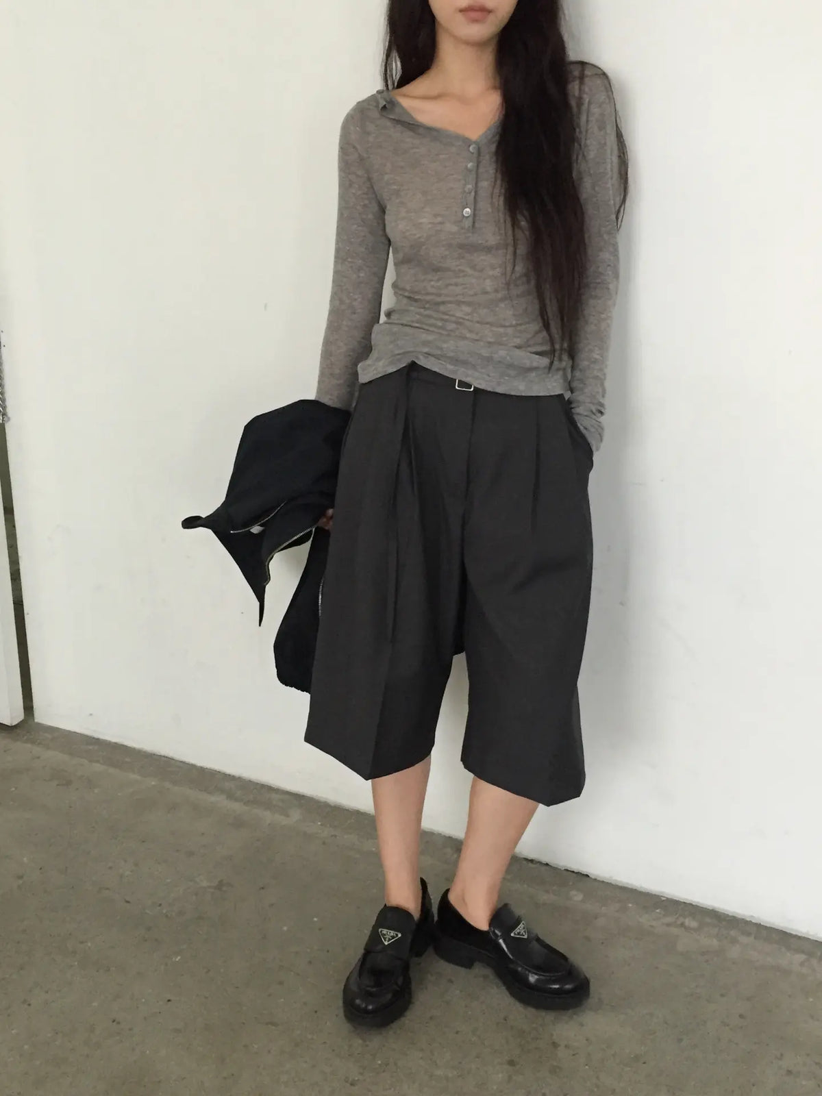 High Waist Pleated Wide Bermuda Pants
