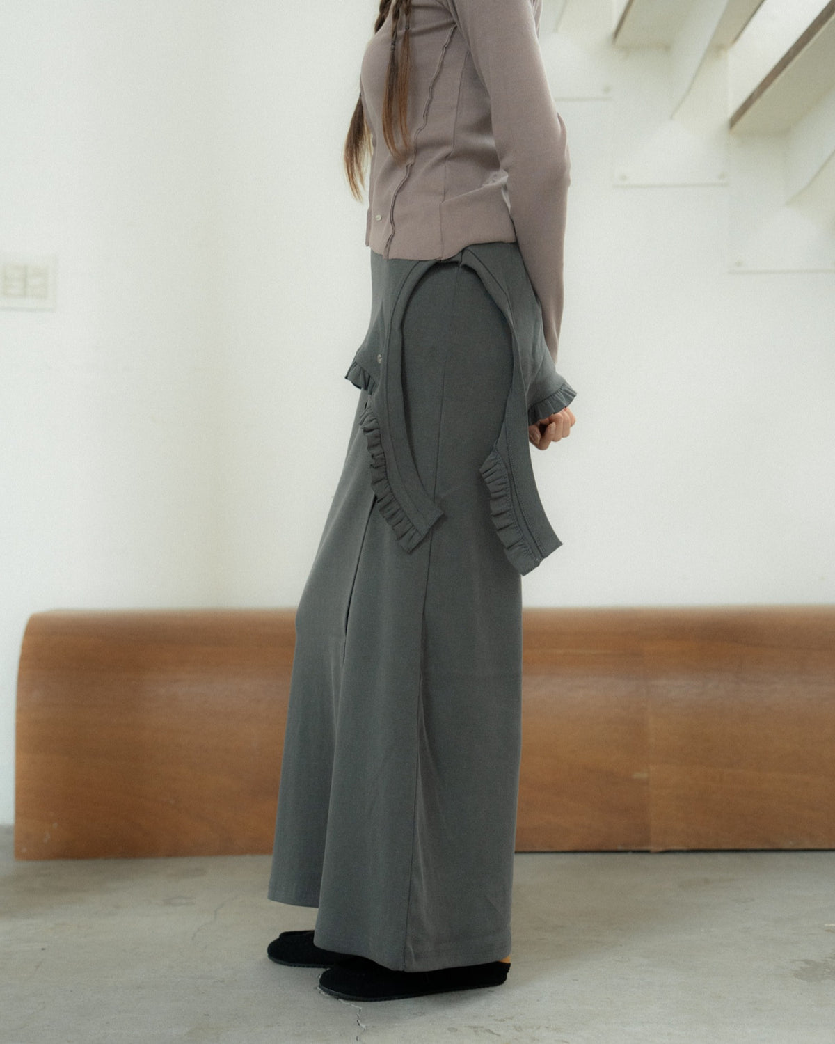 Asymmetric Ruffle Layer Maxi Skirt