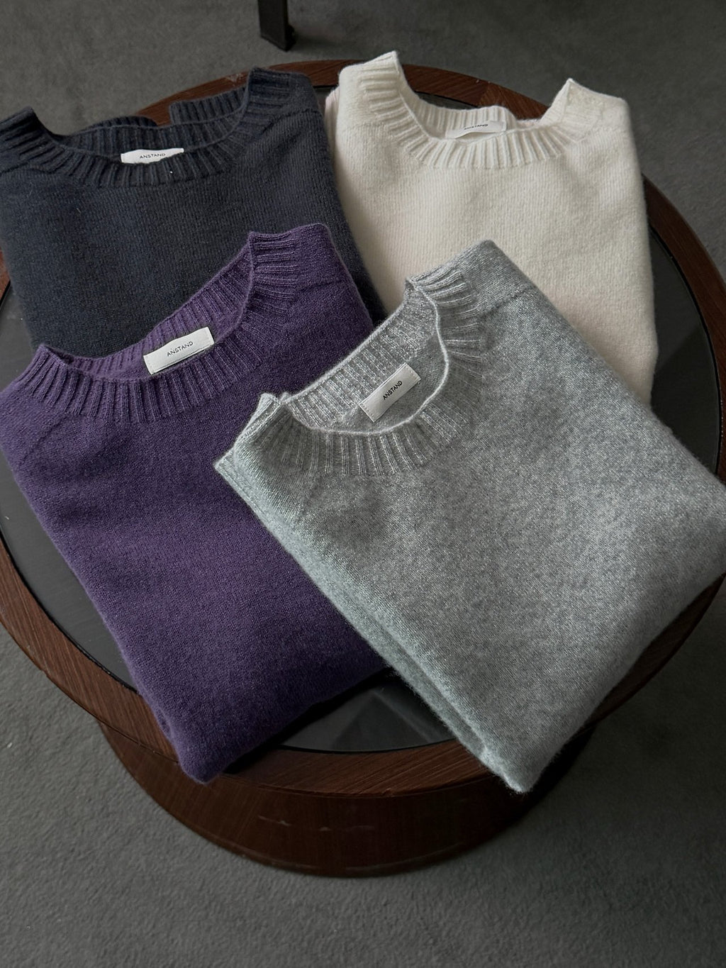 Crew Neck Short Sleeve Wool Knit Pullover