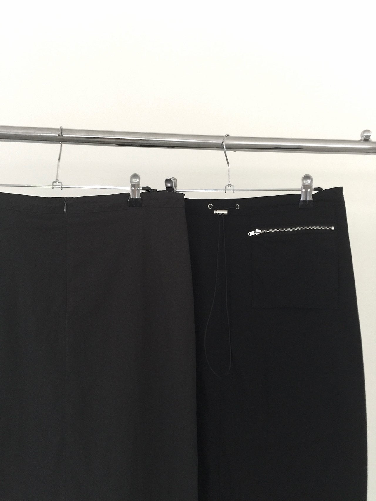 Nweol Low Rise Zip Pocket Maxi Skirt