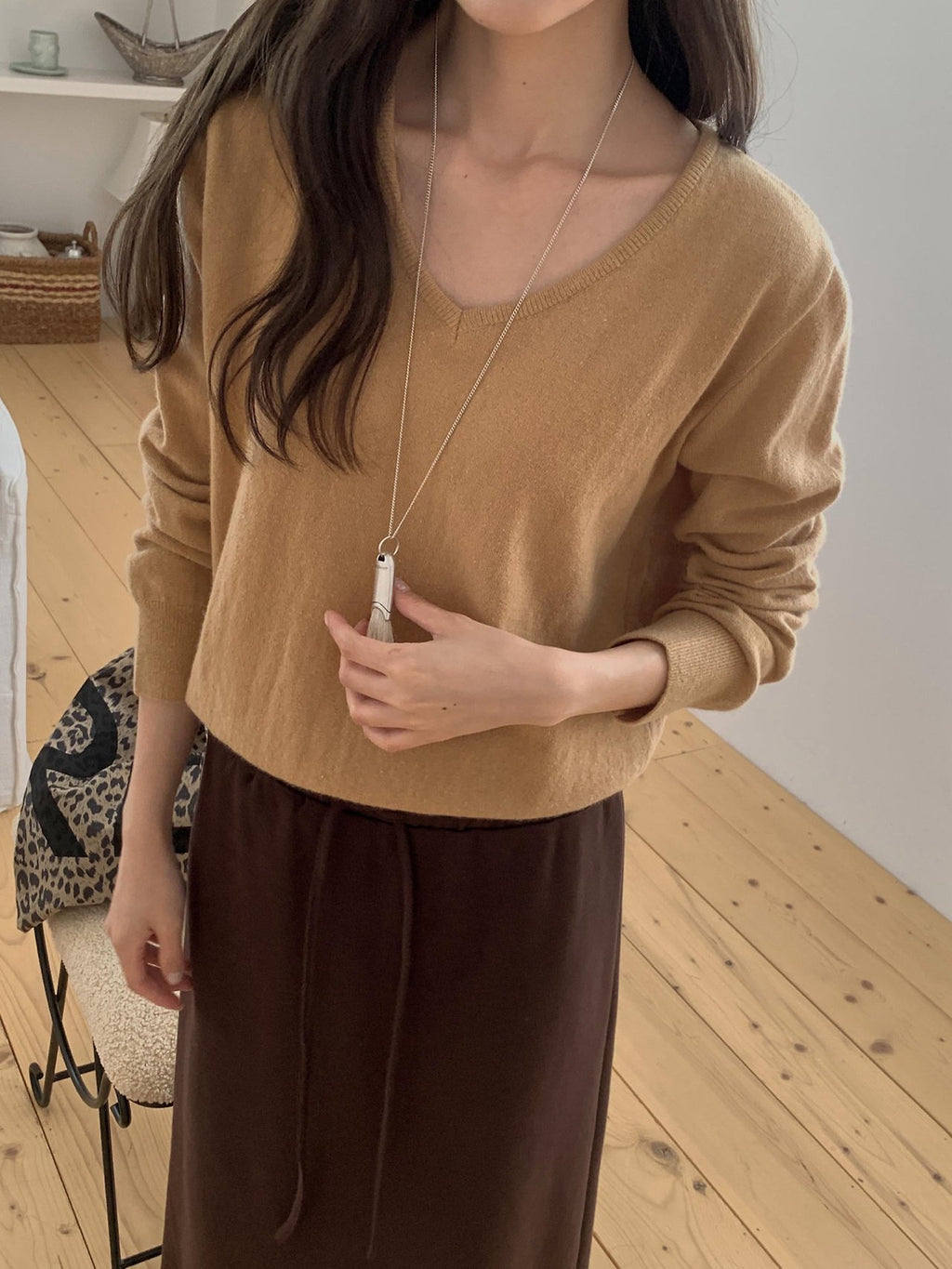 V-Neck Cashmere Blend Knit Pullover