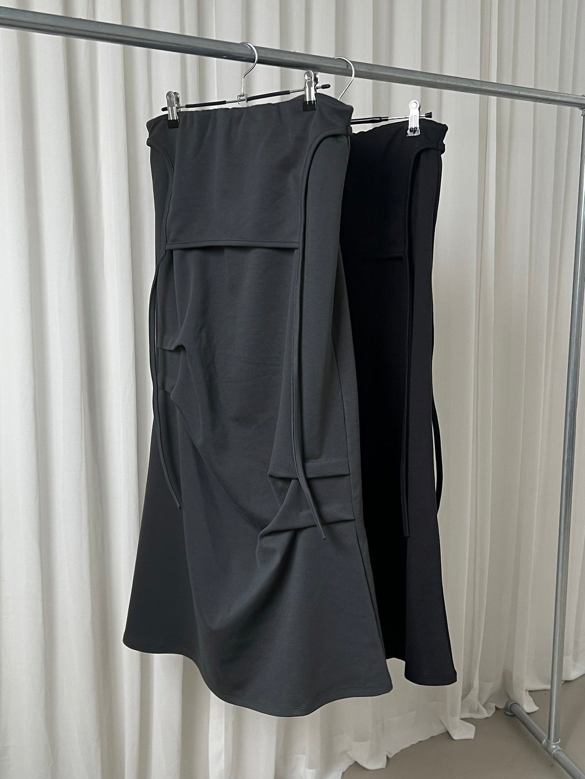 Drawstring Waist Maxi Cargo Pocket Apron Skirt