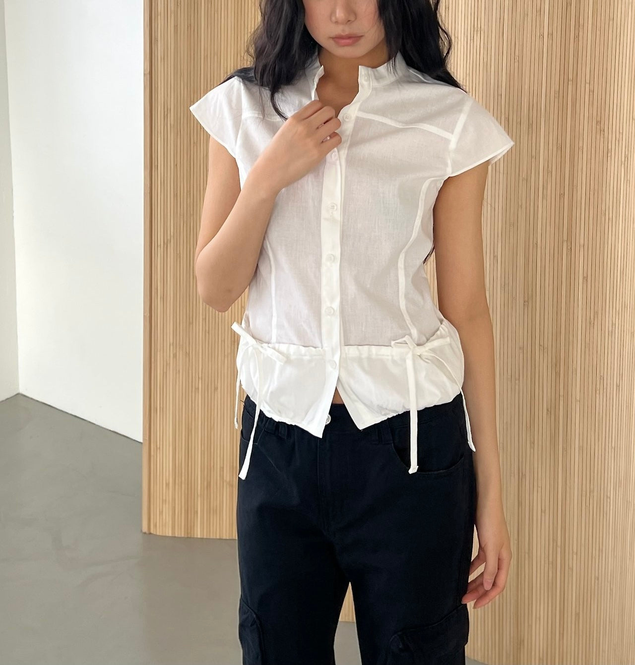 ASKHAKI Stand Collar Patch Pocket Drawstring Hem Cropped Shirt