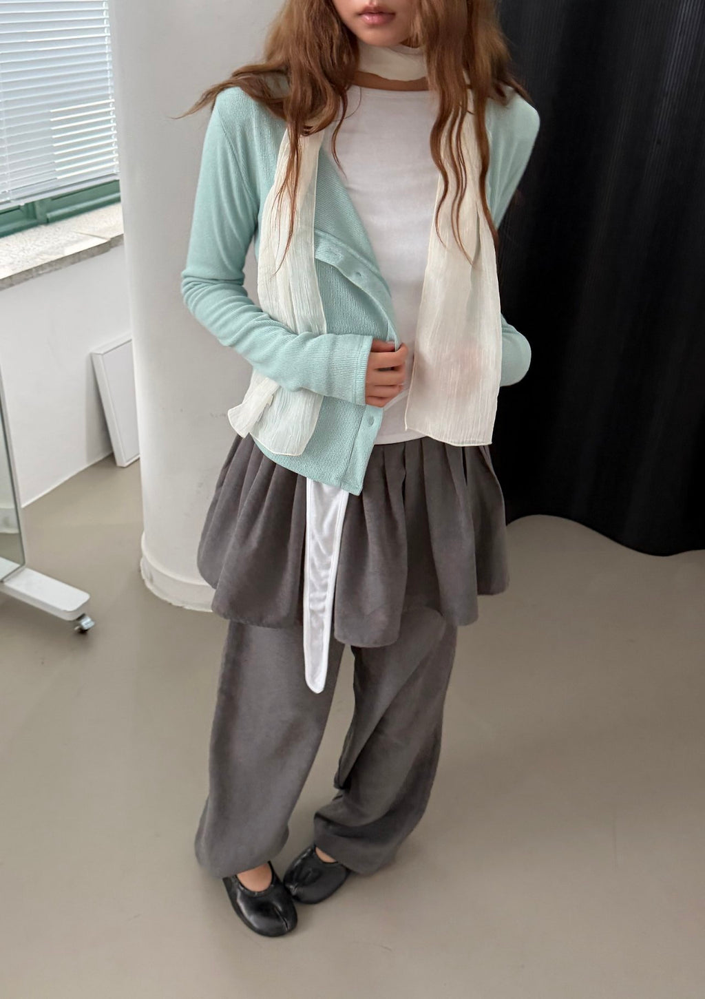 Snap Button Cropped Rib Knit Cardigan