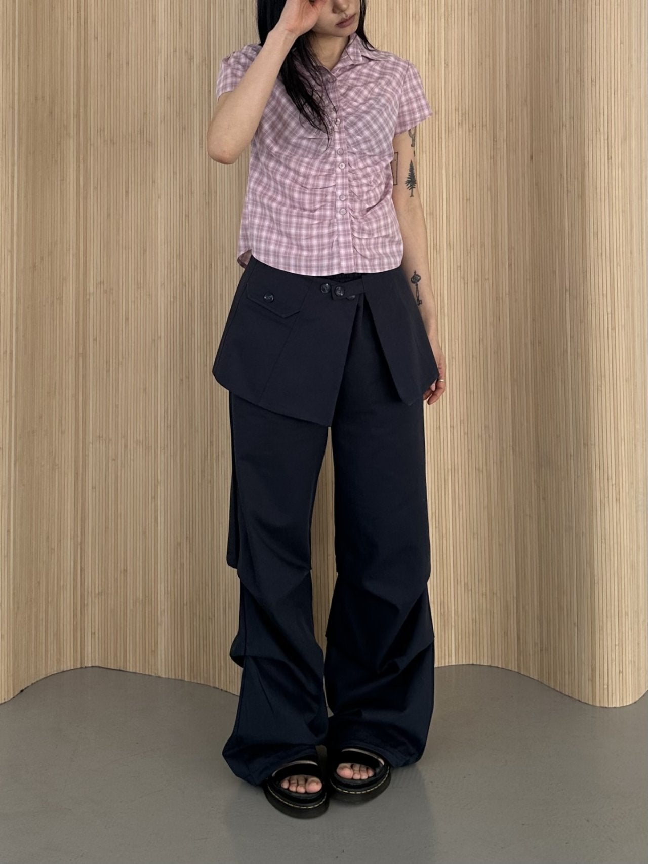 ASKHAKI Check Shirring Puff Sleeve Cropped Button Shirt