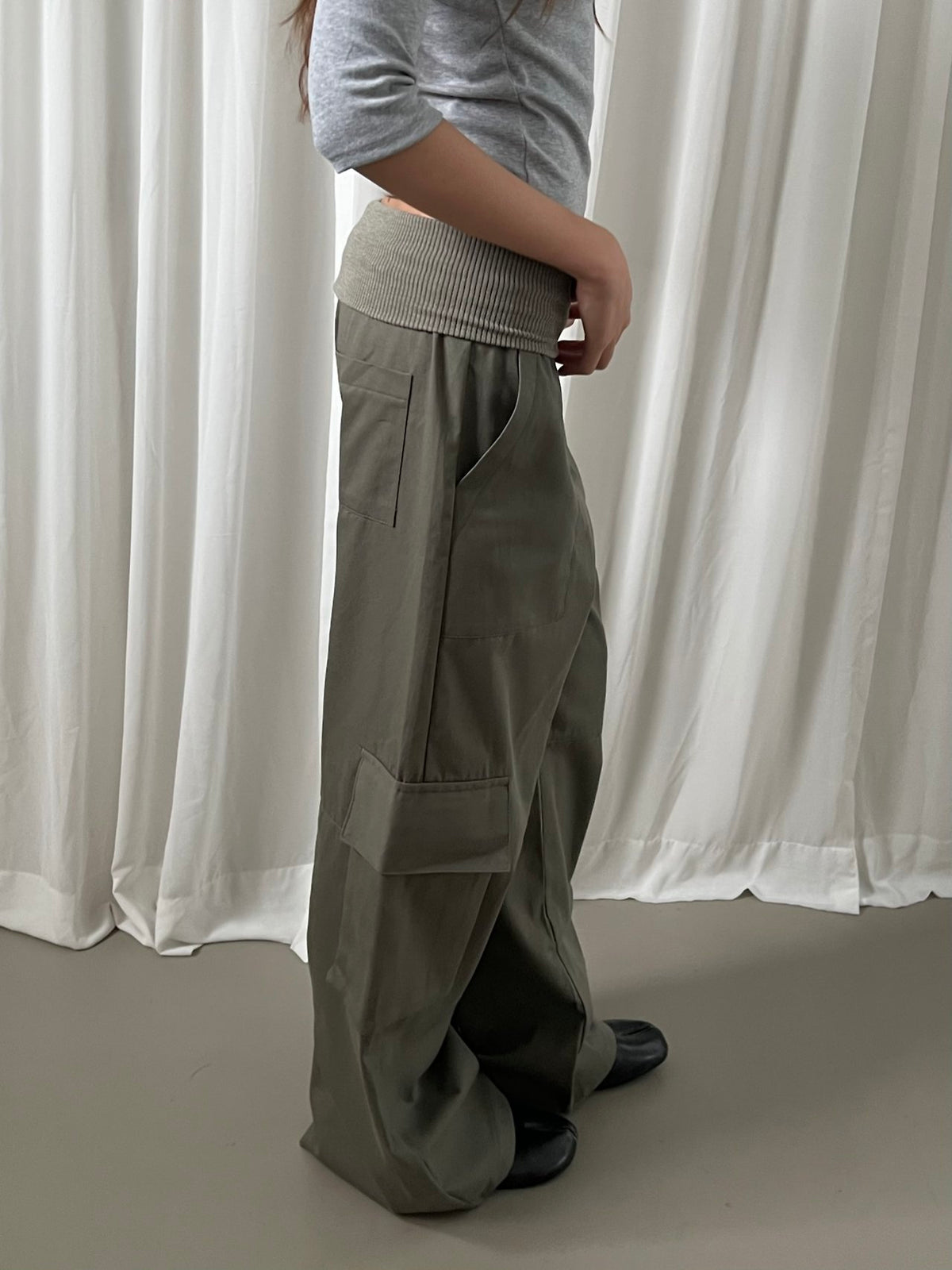 Rib Waistband Wide Leg Cargo Pants