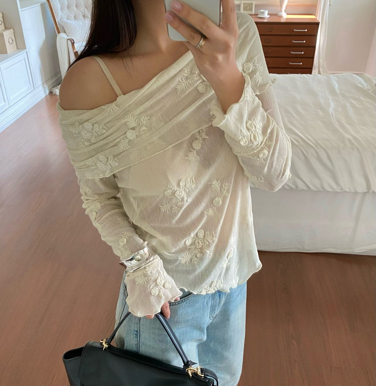 OUPPT Floral Embroidery Off-Shoulder Long Sleeve Top with Asymmetric Hem
