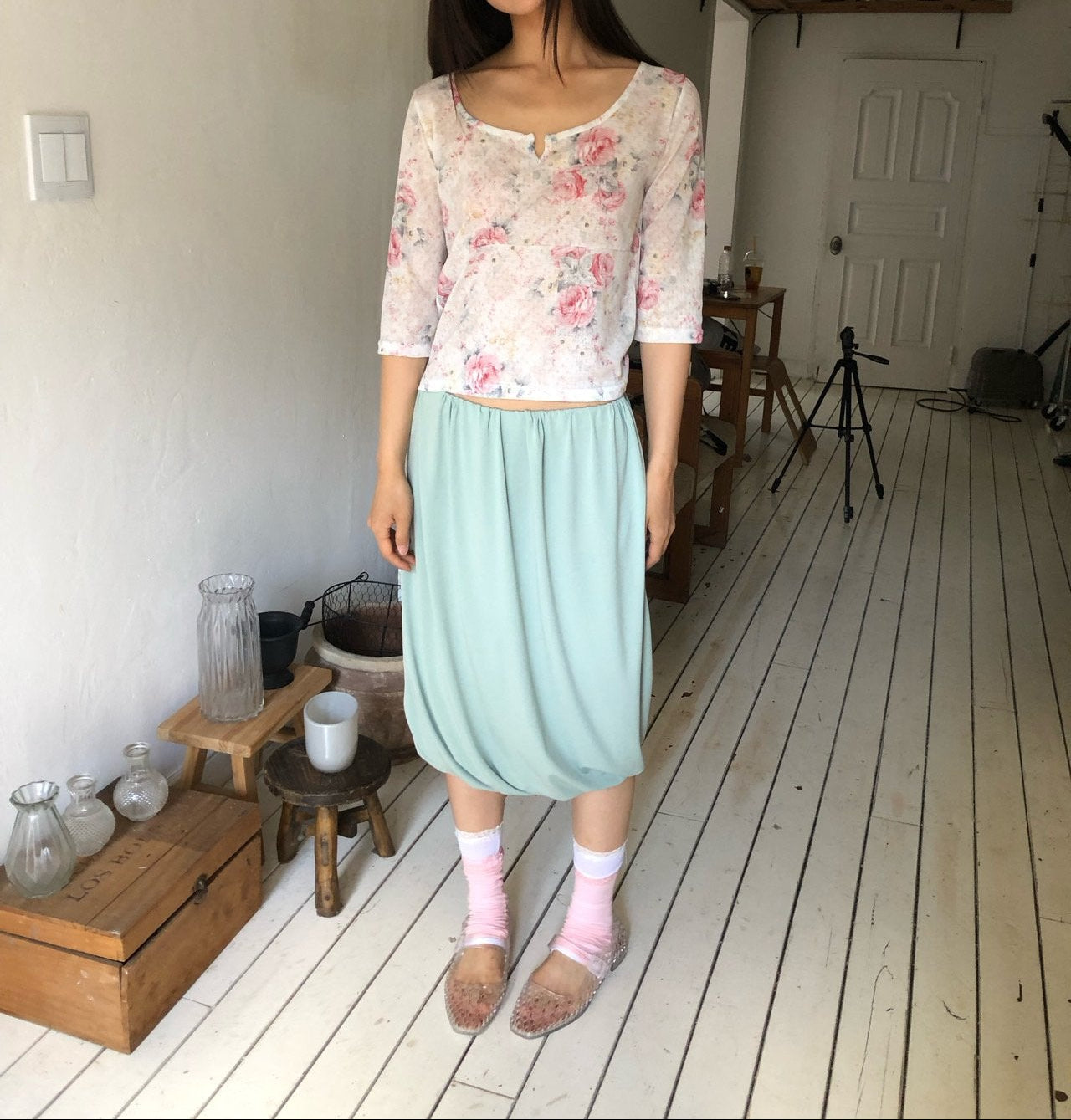 NueFlash Floral Print Notch Neck Three-Quarter Sleeve Crop Top