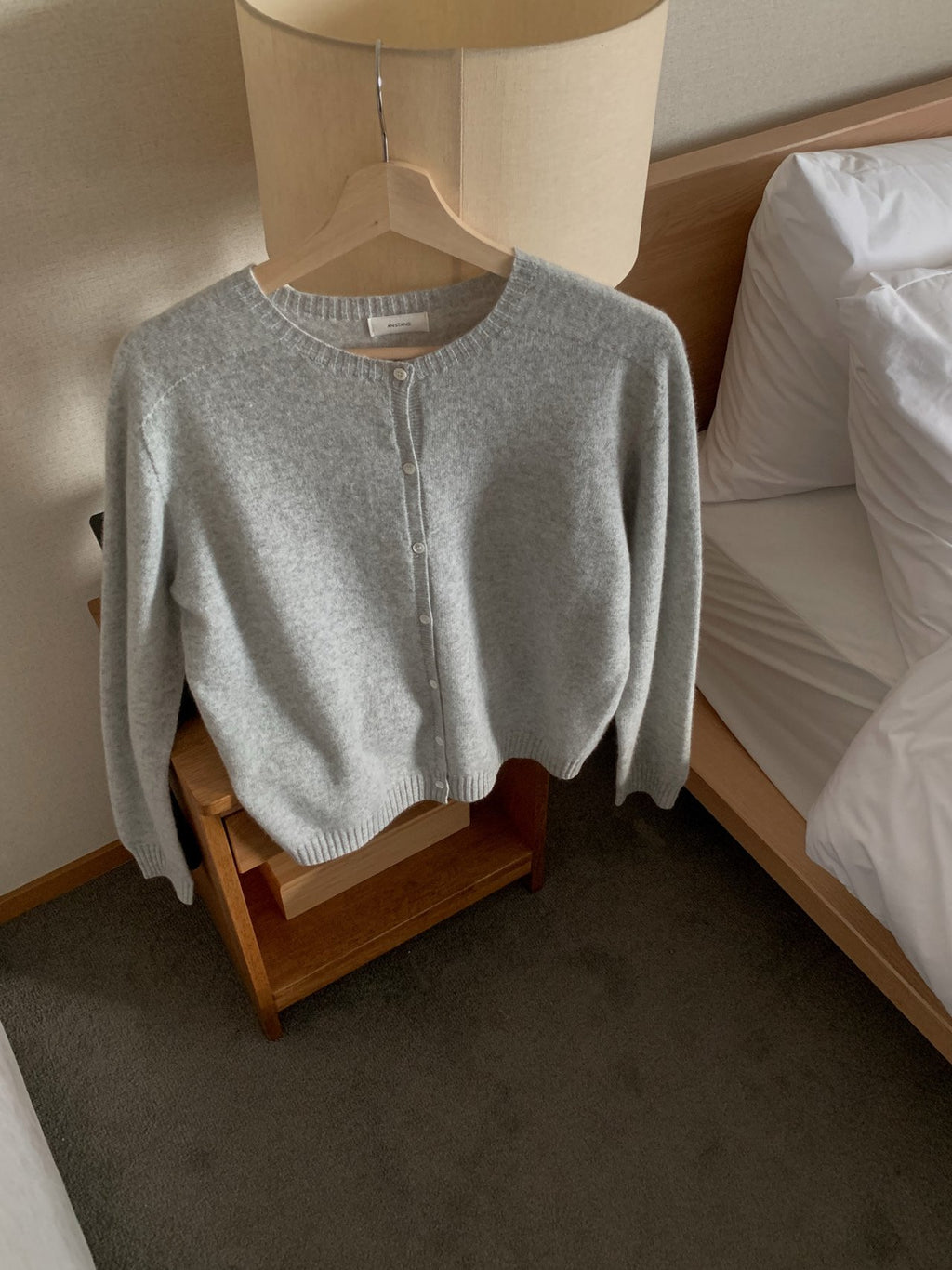 Crew Neck Wool Knit Cardigan