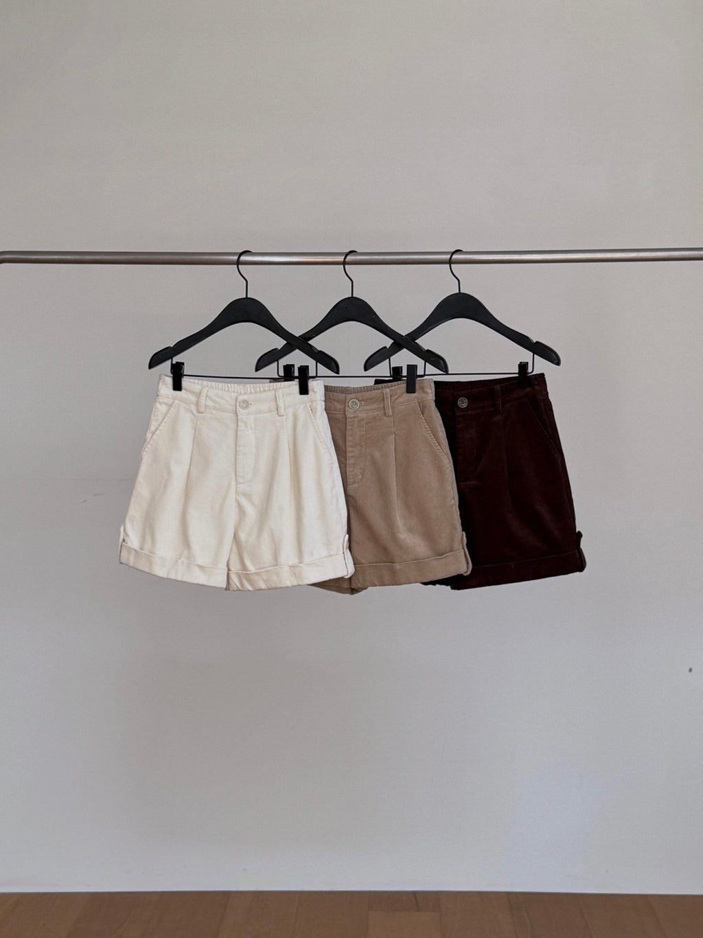 High Waist Pleated Roll-Up Corduroy Shorts