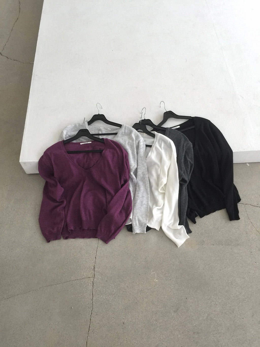 Nweol Deep V-Neck Long Sleeve Knit Top