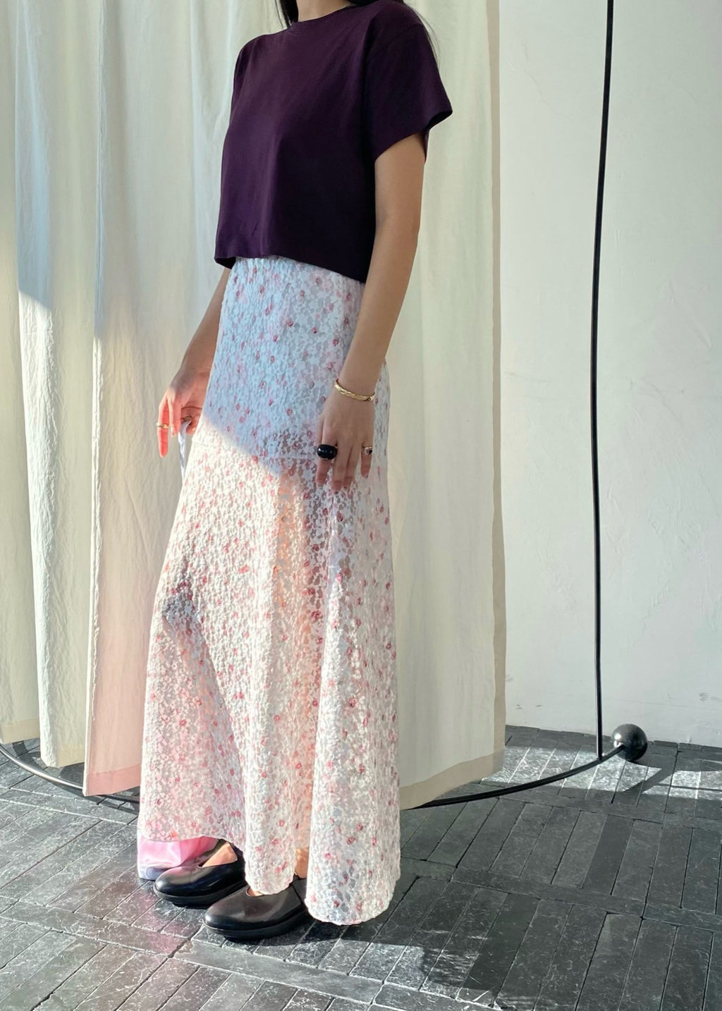 OUPPT Floral Lace Elastic Waist Maxi Skirt with Flared Hem