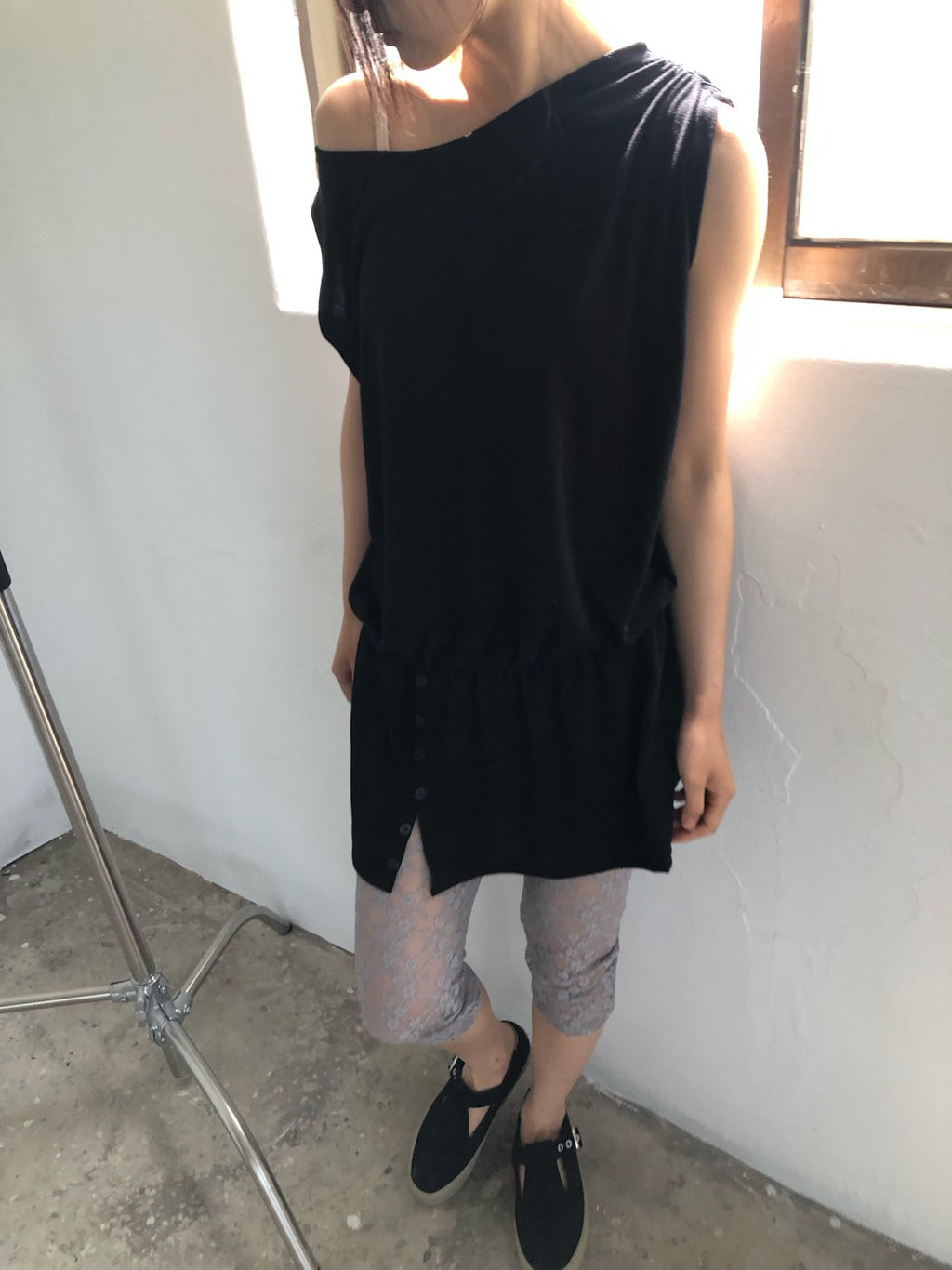 Nue Flash Lace Cropped Leggings