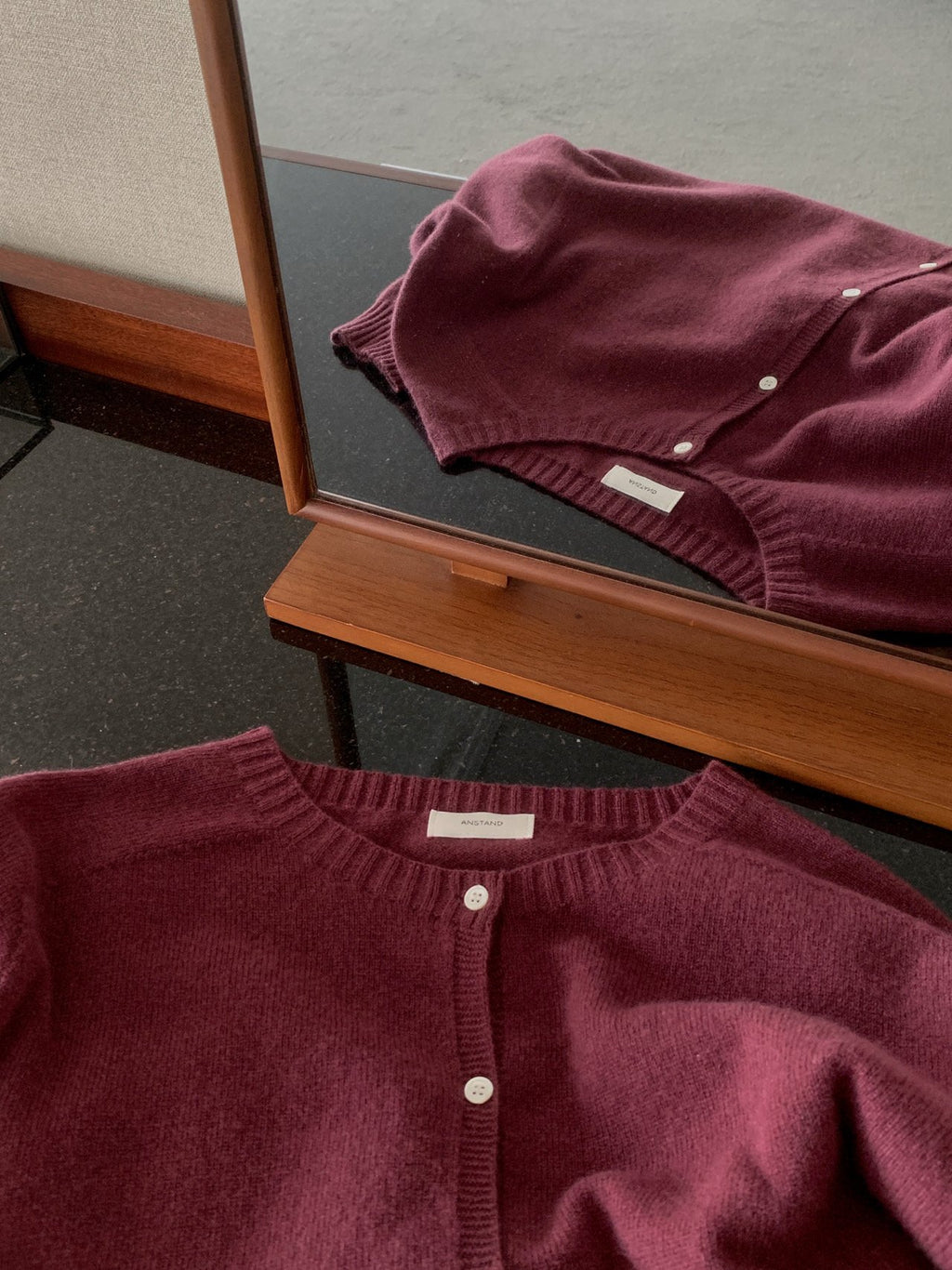 Crew Neck Wool Knit Cardigan