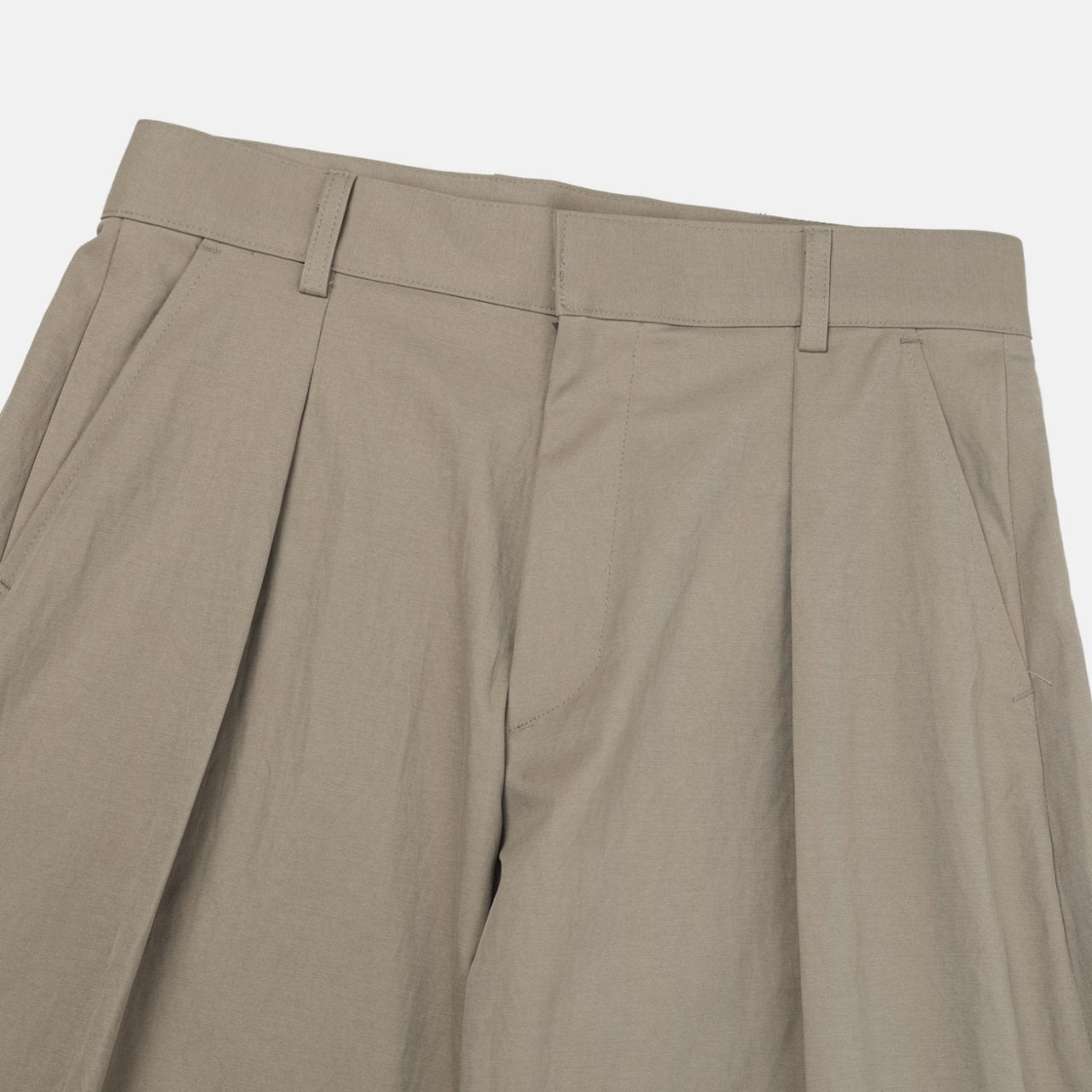 Fleur Relaxed Fit Pleated Chino Trousers